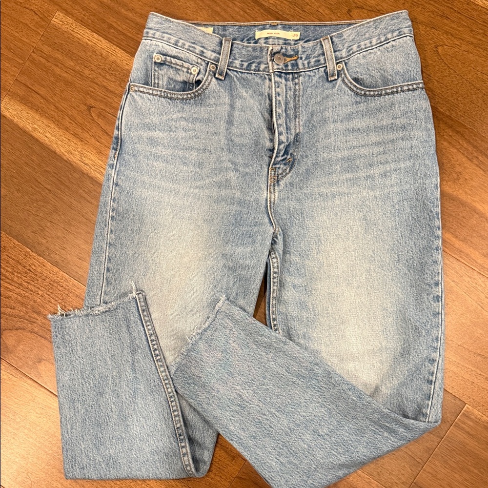 Levi's Light Blue High-Rise Straight Jeans